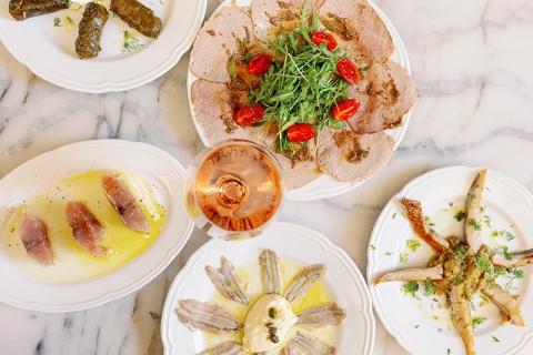 Philosopheat Wine Restaurant